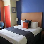 Midland 3*