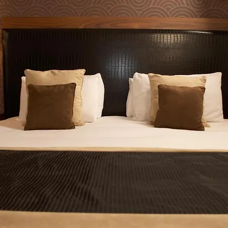 Hotell The Midland 3*