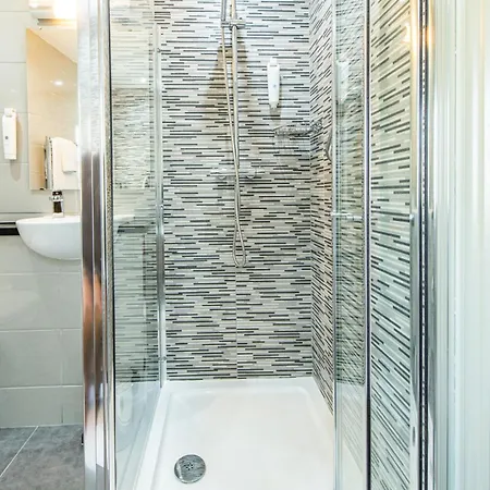 The Midland 3* Bradford (West Yorkshire)