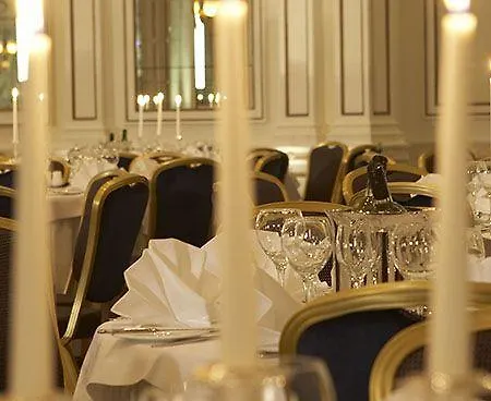 Hotel Midland