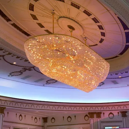 Midland Hotel 3*