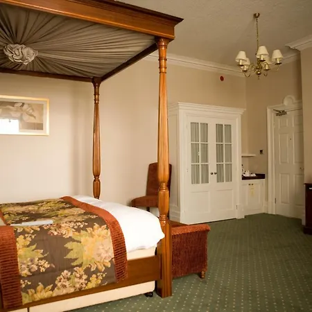 The Midland 3*