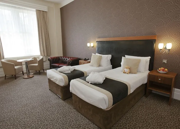 Отель Midland 3*